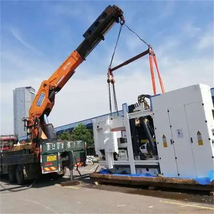 潢川附近小吊车联系方式|8-16吨|本地及时服务