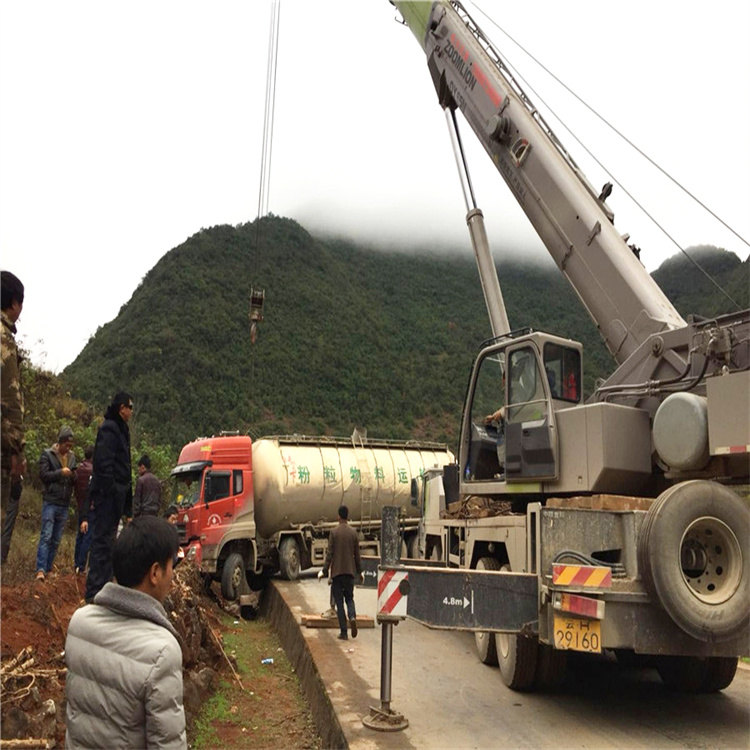 潢川吊车道路救援24小时